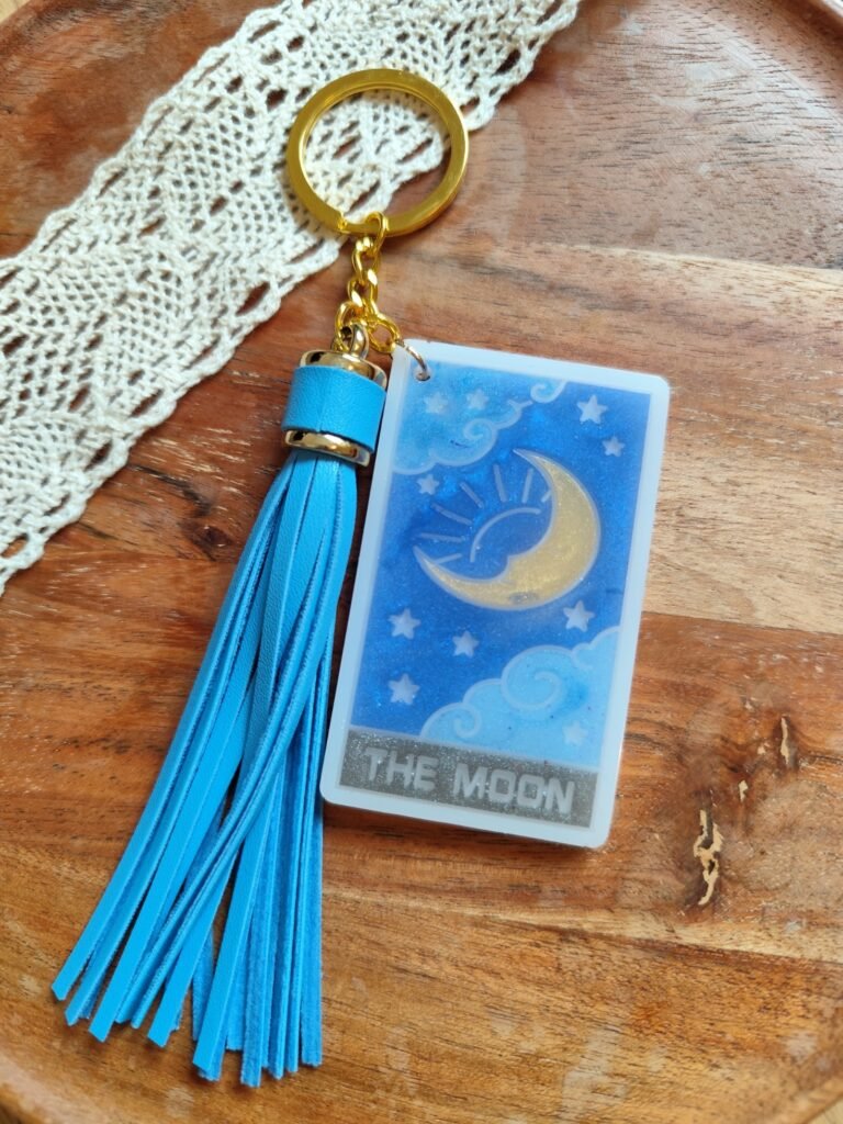 porte-clés astral lune résine epoxy
